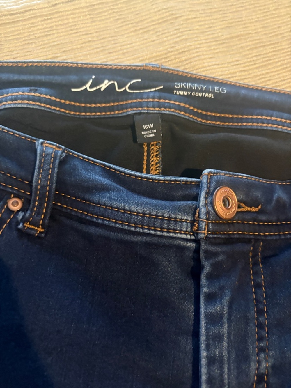 INC International Concepts Dark Wash Skinny Jeans - Picture 3 of 3